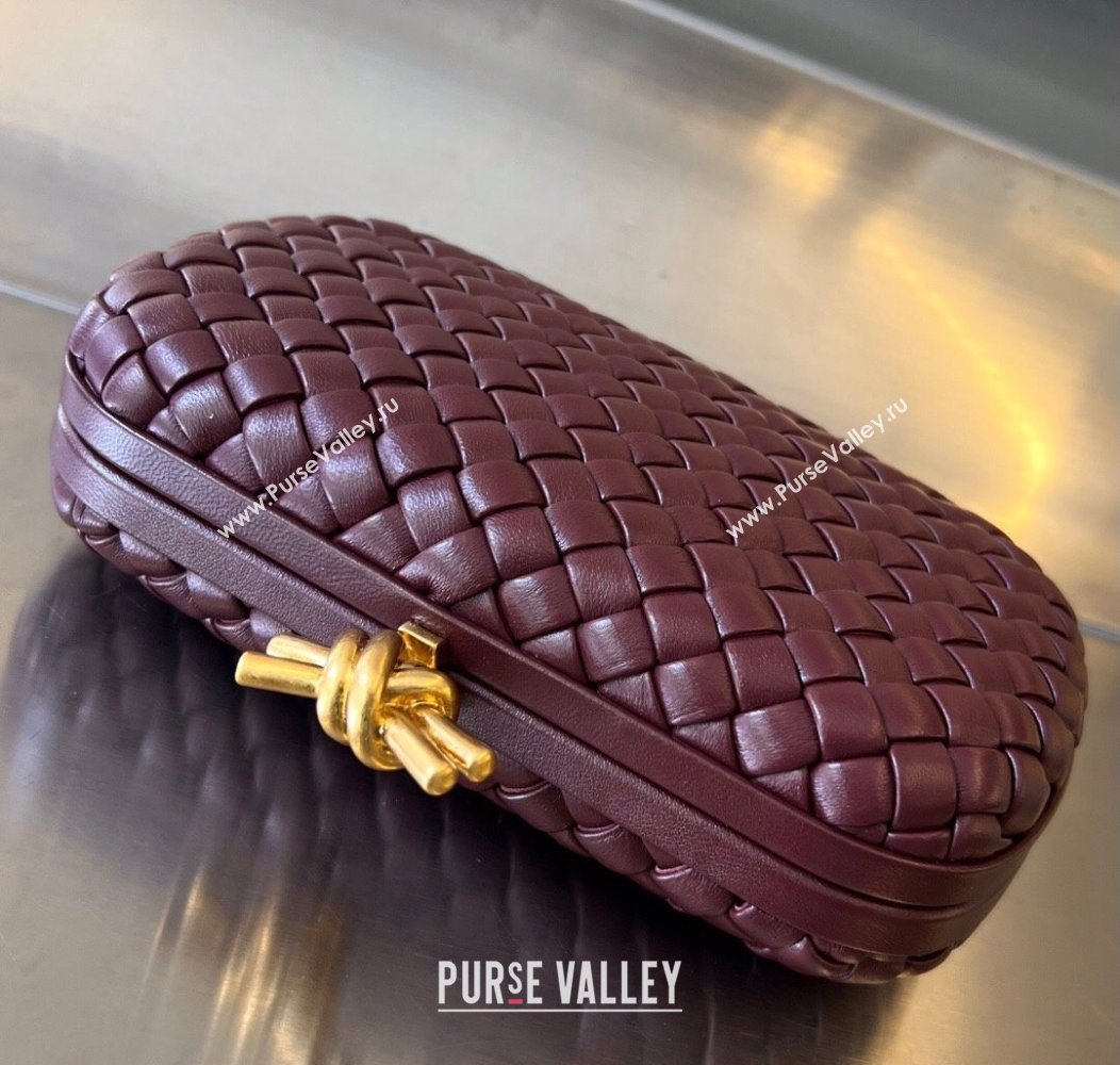 Bottega Veneta Knot Minaudiere Clutch in Padded Intreccio Leather 717622 Burgundy 2024 (WT-241217090)