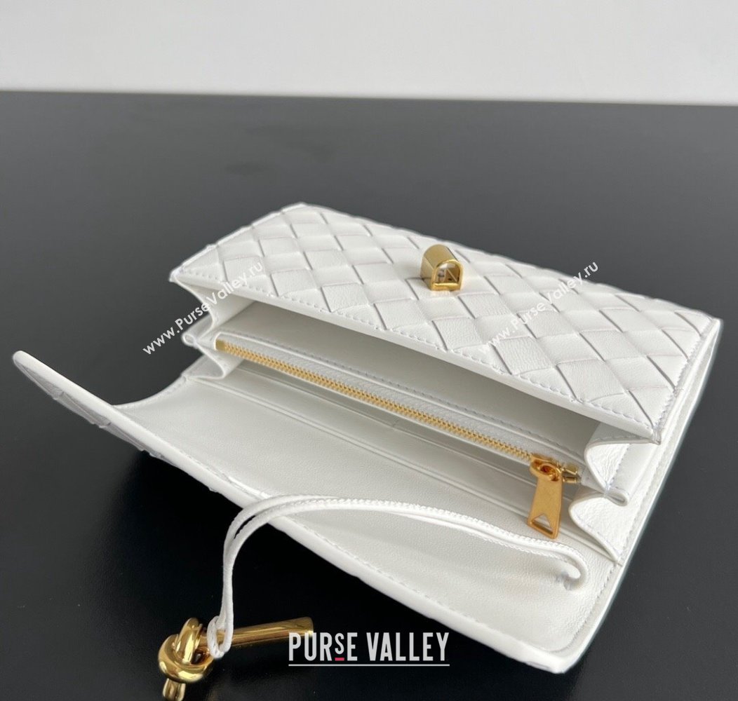 Bottega Veneta Andiamo Large Wallet in Intrecciato Leather White 2024 741504 (WT-241217002)