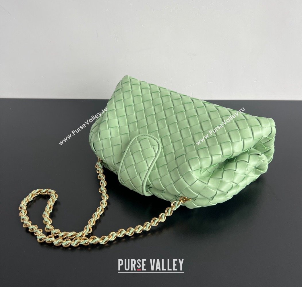 Bottega Veneta Lauren 1980 Clutch bag With Chain in Intrecciato Leather Light Green 2024 785807 (WT-241217026)