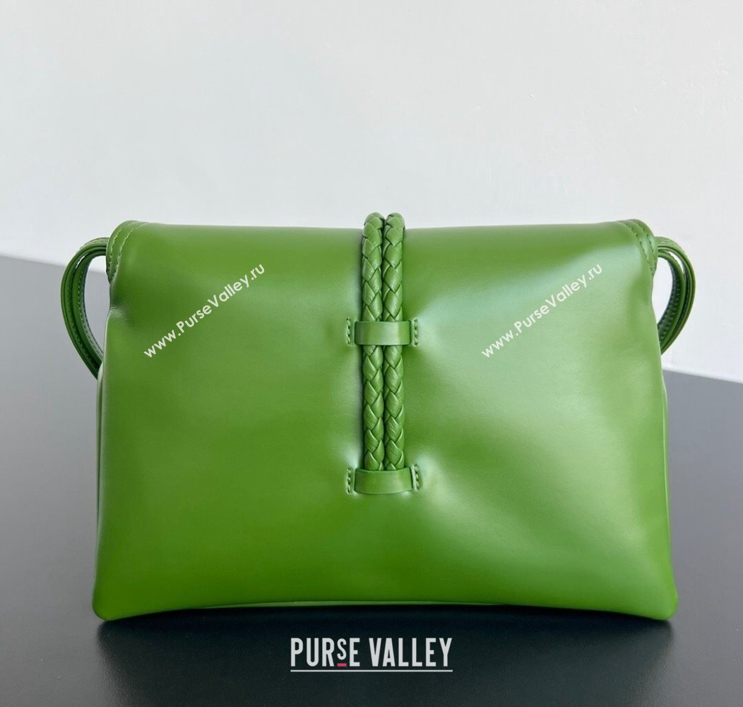 Bottega Veneta Small Liberta Cross-body bag in Smooth Calfskin Green 2024 806030 (WT-241217040)