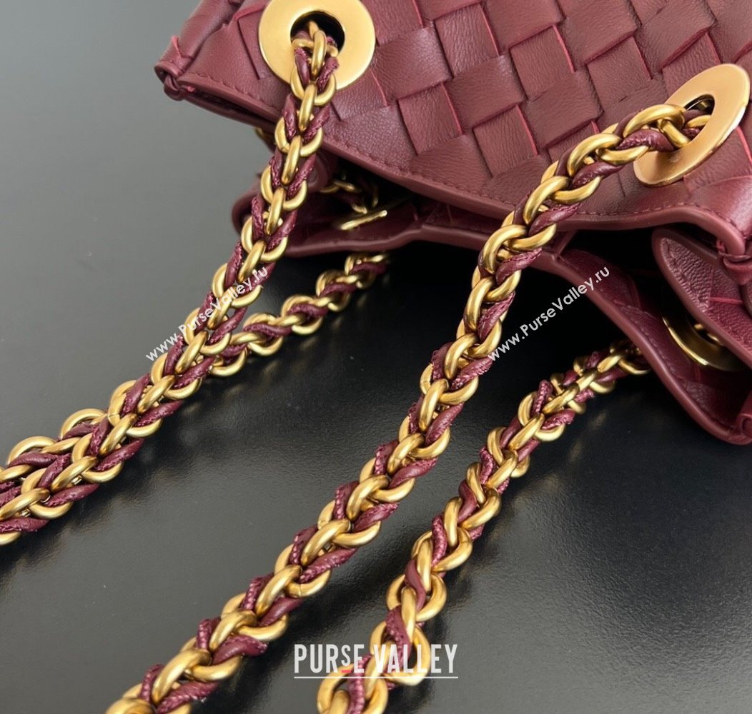 Bottega Veneta Small Parachute Chain Bag in Intrecciato Leather Burgundy 2024 817175 (WT-241217008)