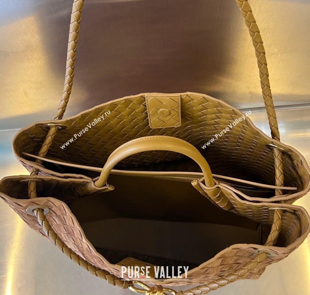 Bottega Veneta Large Andiamo Top Handle Bag in Intrecciato Suede Brown2 743575 2025 (WT-250205029)