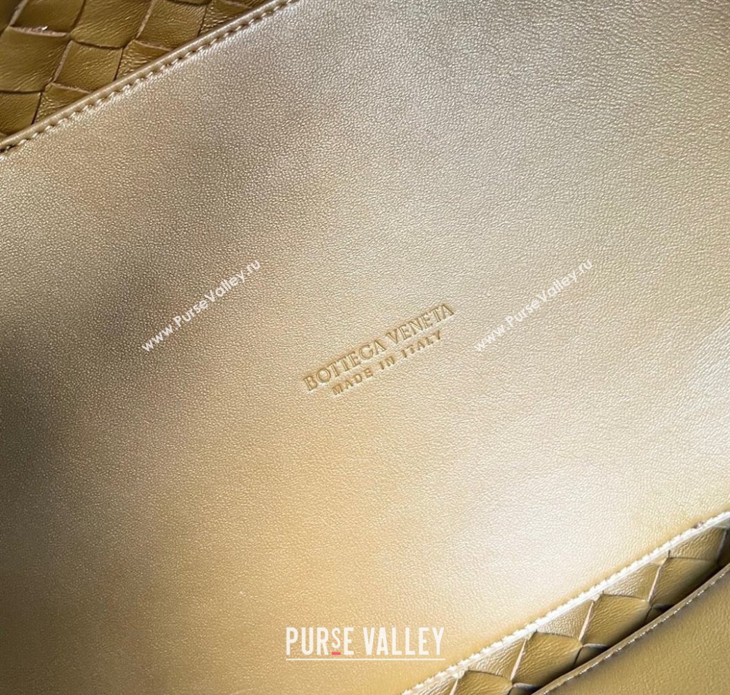 Bottega Veneta Large Andiamo Top Handle Bag in Intrecciato Suede Brown2 743575 2025 (WT-250205029)