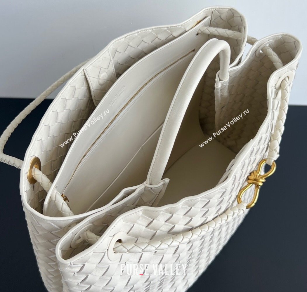 Bottega Veneta Large Andiamo Top Handle Bag in Intrecciato Leather 743575 Sea Salt White 2025 (WT-250205019)