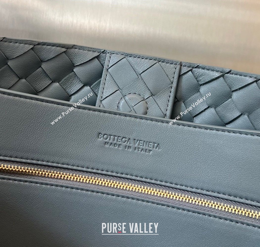 Bottega Veneta Large Andiamo Top Handle Bag in Intrecciato Leather 743575 Lightning Grey 2025 (WT-250205025)