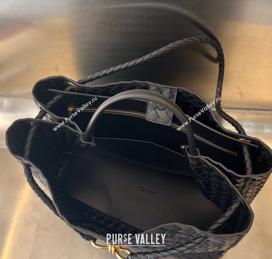 Bottega Veneta Large Andiamo Top Handle Bag in Intrecciato Leather 743575 Black/Gold 2025 (WT-250205028)