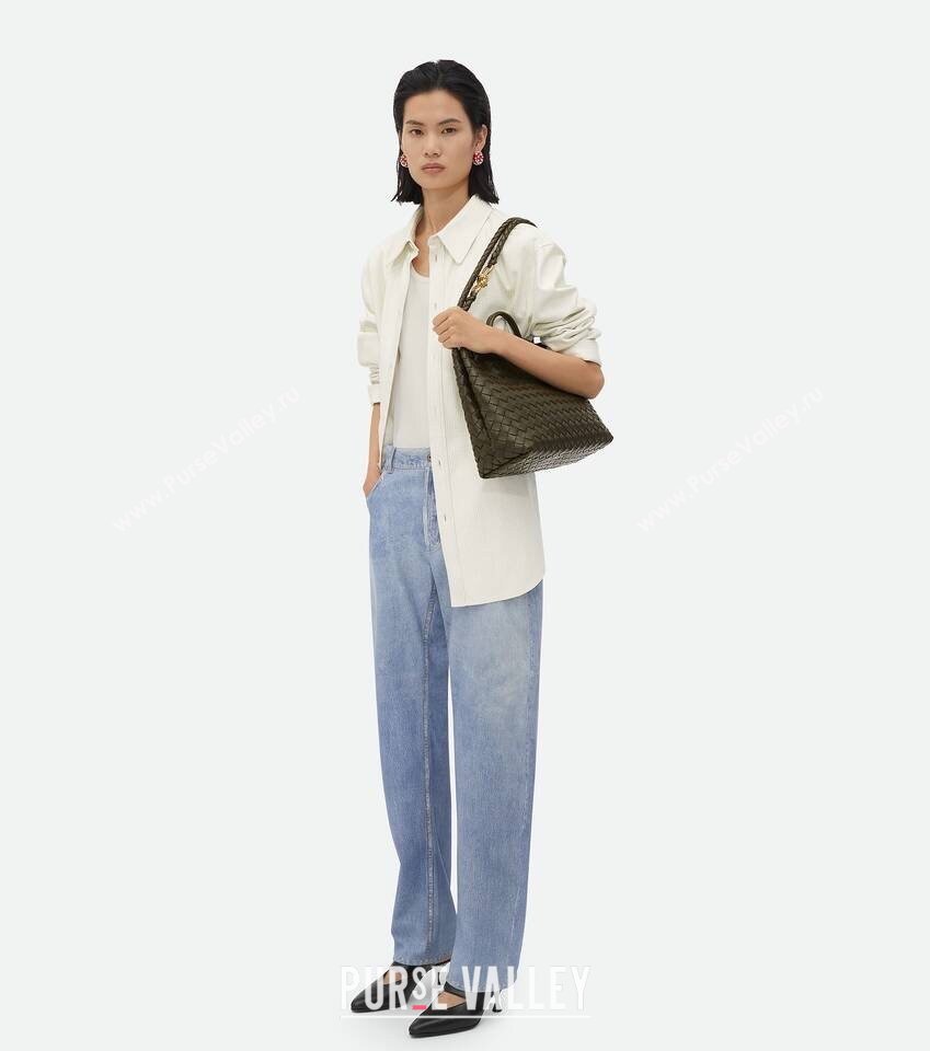Bottega Veneta Medium Andiamo Top Handle Bag in Intrecciato Leather 743572 Khaki Green 2024 (WT-250205004)