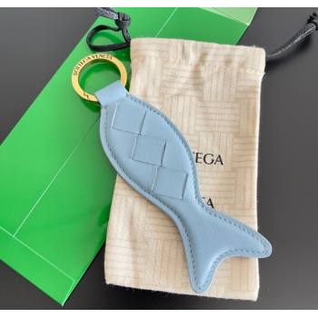 Bottega Veneta Fish Keyring in Intreccio Leather Zenith Blue 2025 806109 (MS-250205035)