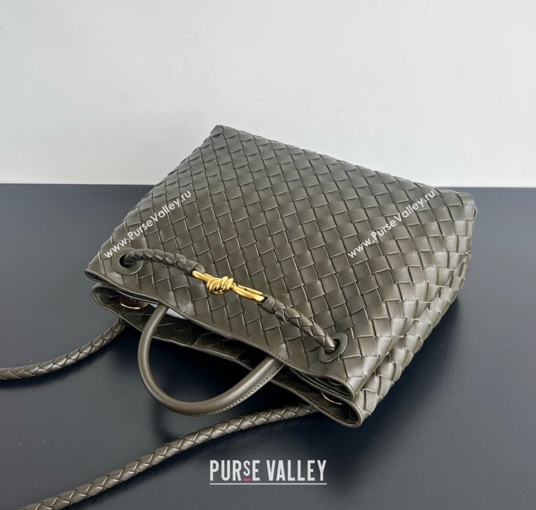 Bottega Veneta Medium Andiamo Top Handle Bag in Intrecciato Leather 743572 Khaki Green 2024 (WT-250205004)