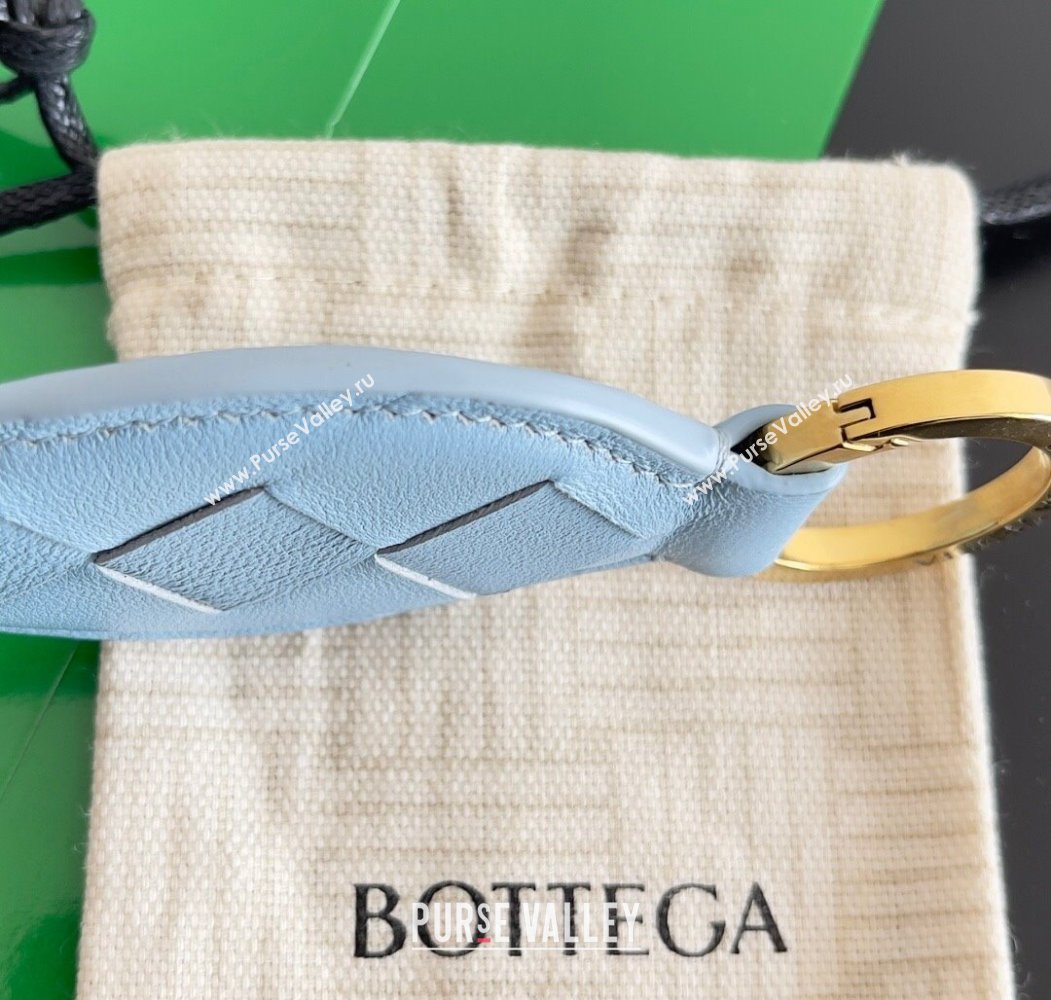 Bottega Veneta Fish Keyring in Intreccio Leather Zenith Blue 2025 806109 (MS-250205035)