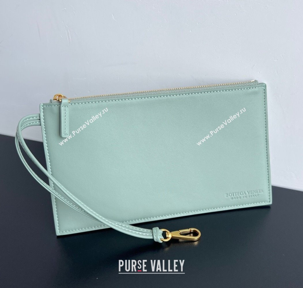 Bottega Veneta Large Parachute Shoulder Bag in Intrecciato Leather 796571 Aloe Green 2025 (WT-250205043)