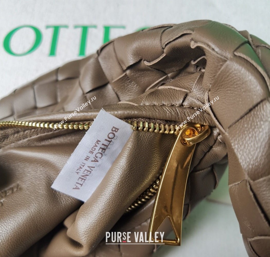 Bottega Veneta Mini Jodie Hobo Bag in Intrecciato Lambskin Taupe Grey 2025 651876 (WT-250205080)