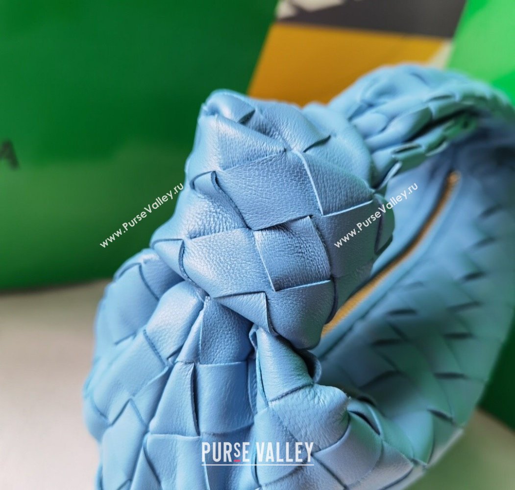 Bottega Veneta Mini Jodie Hobo Bag in Intrecciato Lambskin Hurricane Blue 2025 651876 (WT-250205084)