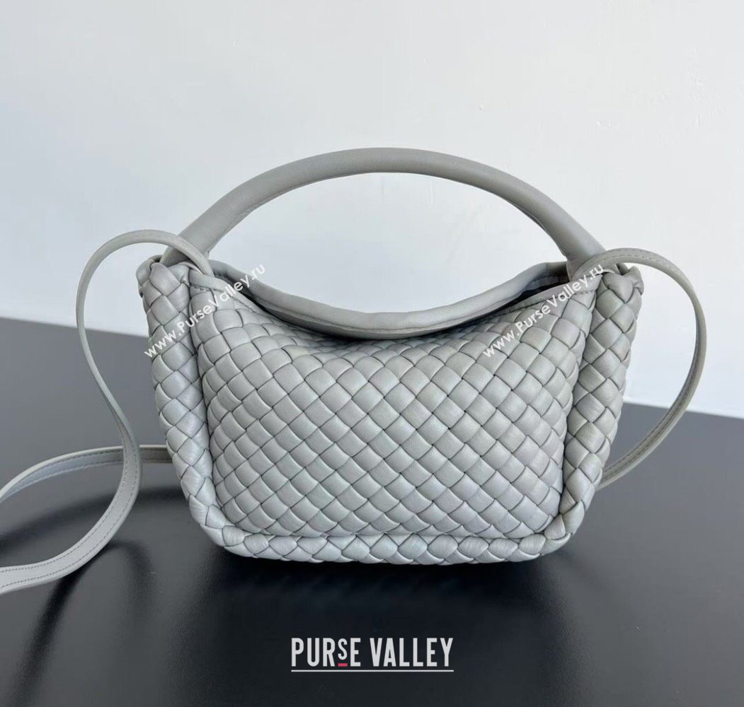 Bottega Veneta Small Cobble Top Handle bag in Intreccio Leather Grey 2025 805739 (WT-250205054)
