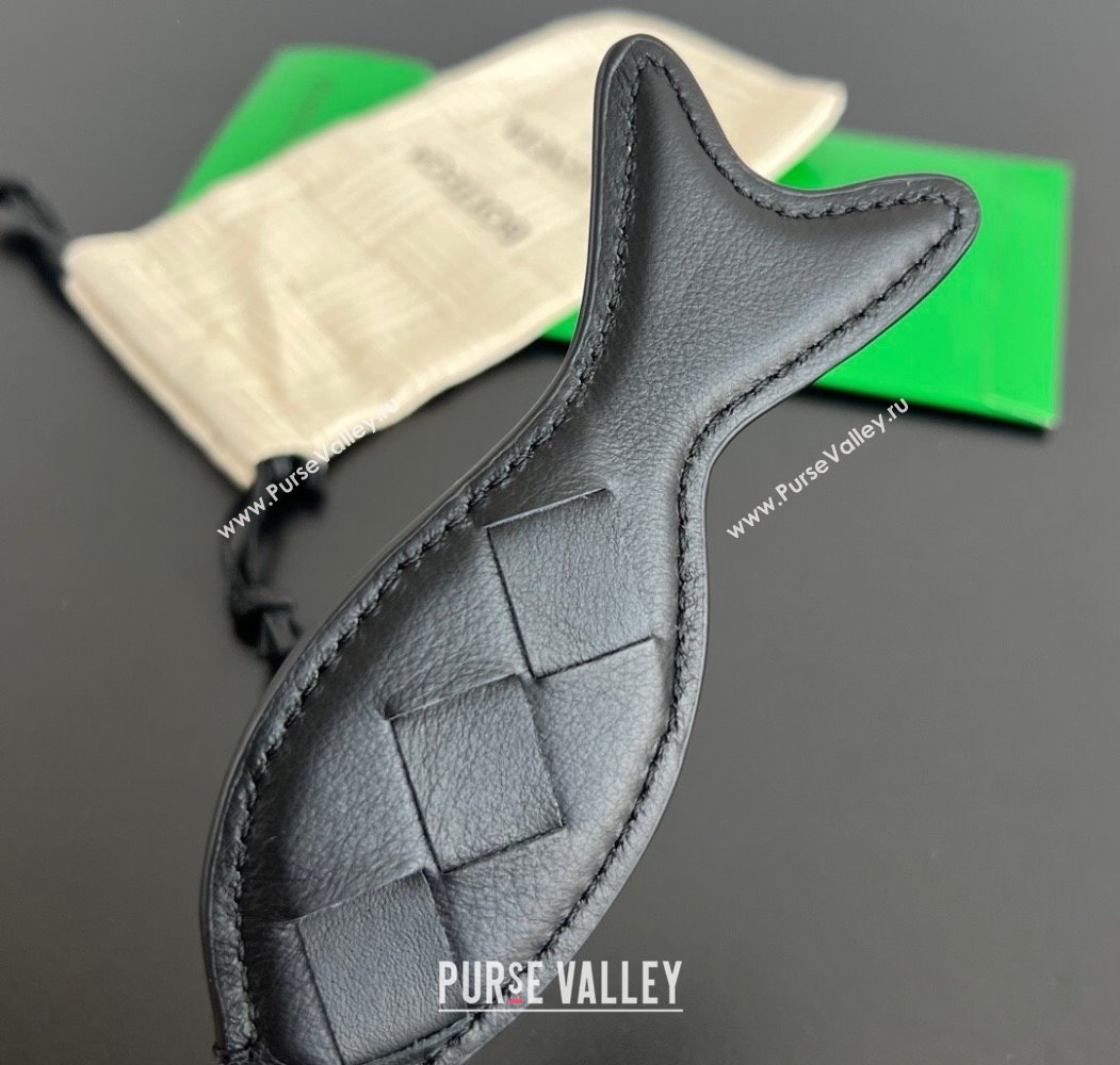 Bottega Veneta Fish Keyring in Intreccio Leather Black 2025 806109 (MS-250205034)
