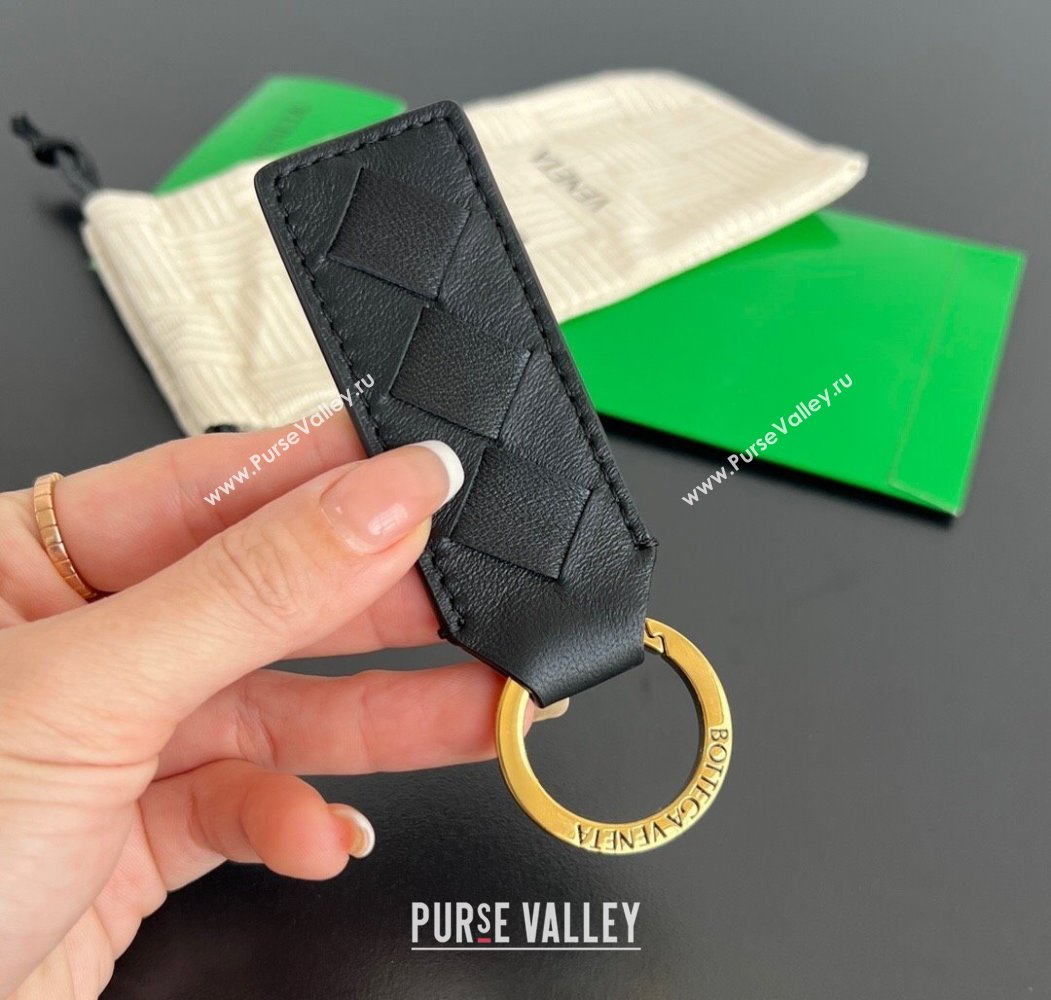 Bottega Veneta Tab Keyring in Intreccio Leather Black/Gold 2025 800553 (WT-250205036)