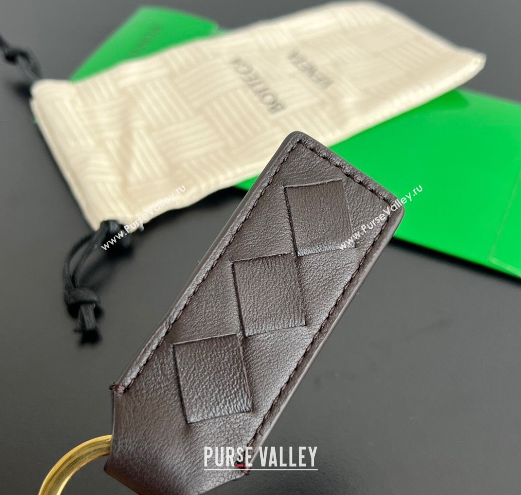 Bottega Veneta Tab Keyring in Intreccio Leather Fondant Brown/Gold 2025 800553 (WT-250205038)