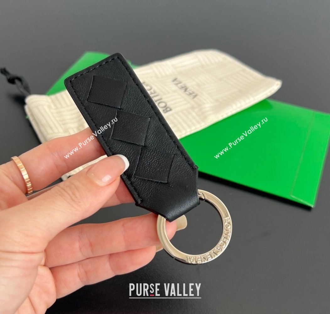 Bottega Veneta Tab Keyring in Intreccio Leather Black/Silver 2025 800553 (WT-250205037)