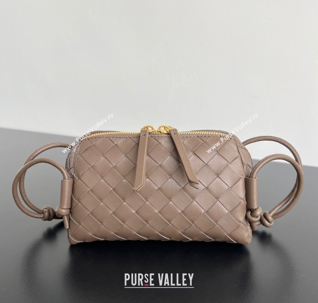 Bottega Veneta Intrecciato Leather Concert Pouch Mini bag Grey 2025 794258 (WT-250205070)