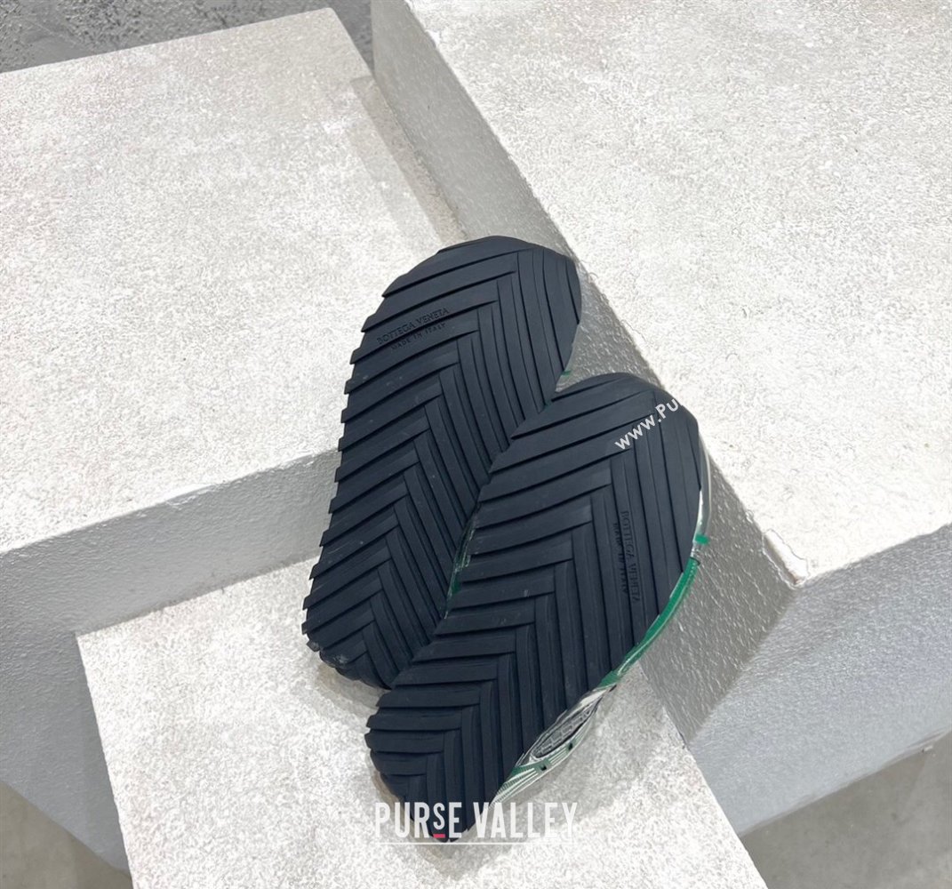 Bottega Veneta Orbit Runner Sneakers in Technical Fabric and Mesh Dark Green 2025 (MD-250219091)