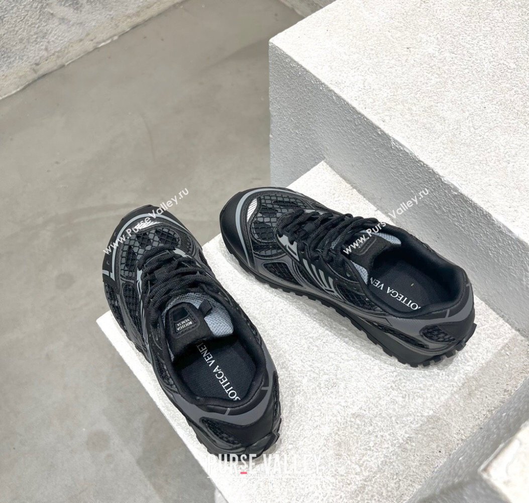 Bottega Veneta Orbit Runner Sneakers in Technical Fabric and Mesh Black 2025 (MD-250219095)