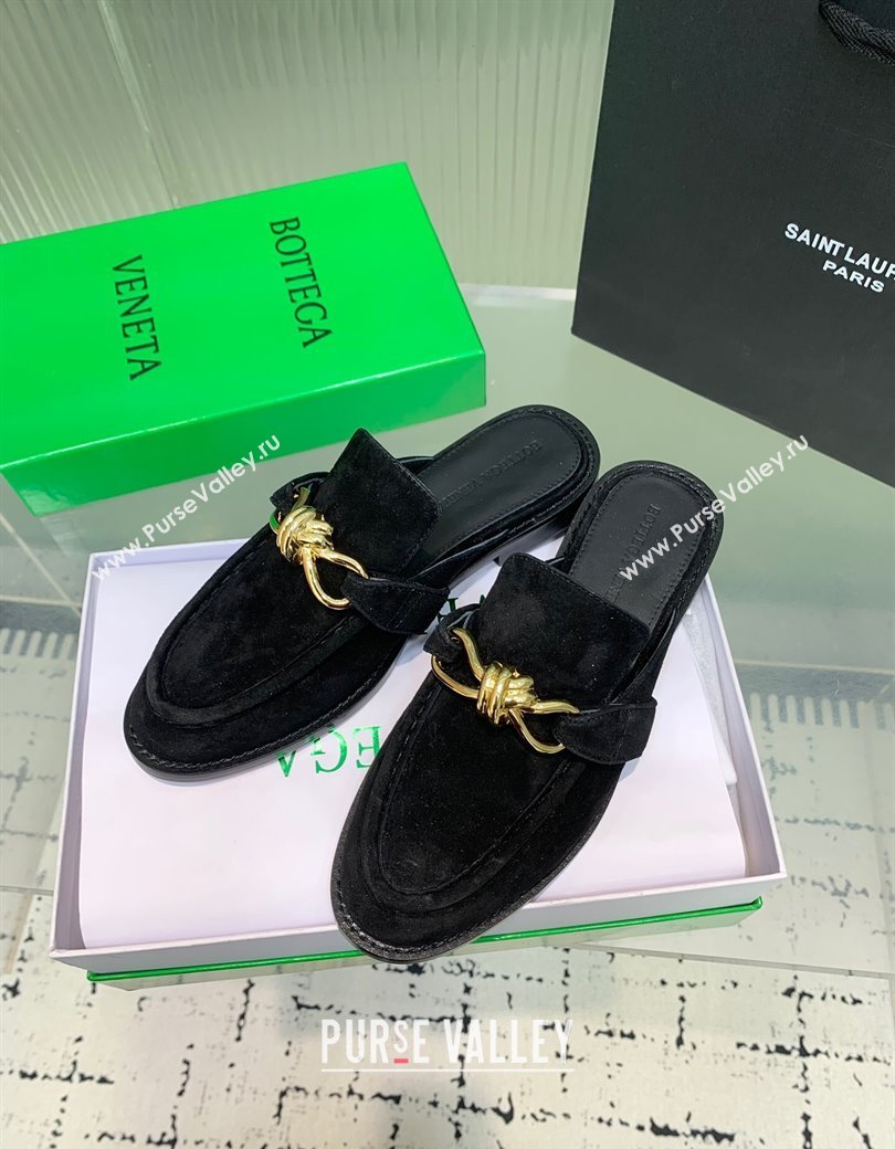 Bottega Veneta Astaire Flat Mules in Suede with Gold-Tone Knot Black 2025 (KER-250219099)