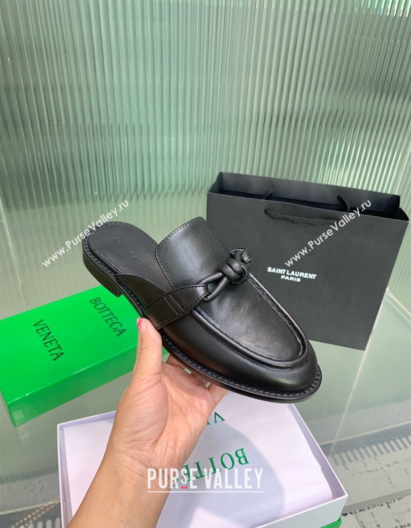 Bottega Veneta Astaire Flat Mules in Calfskin with One-Tone Knot Black 2025 (KER-250219105)