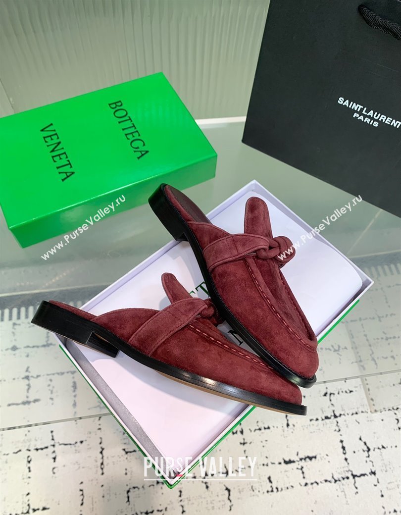 Bottega Veneta Astaire Flat Mules in Suede with One-Tone Knot Burgundy 2025 (KER-250219109)