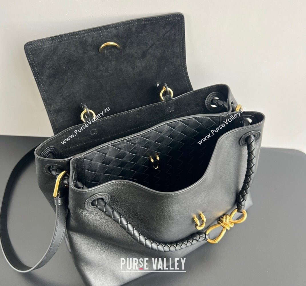 Bottega Veneta Medium Ciao Ciao Top Handle Bag in Calf Leather 817231 Black 2025 (WT-250519025)