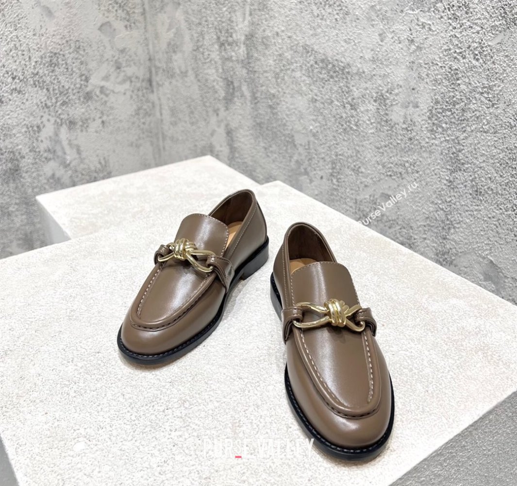 Bottega Veneta Astaire Loafers in Calfskin with Knot Grey/Gold 2025 (MD-250428101)