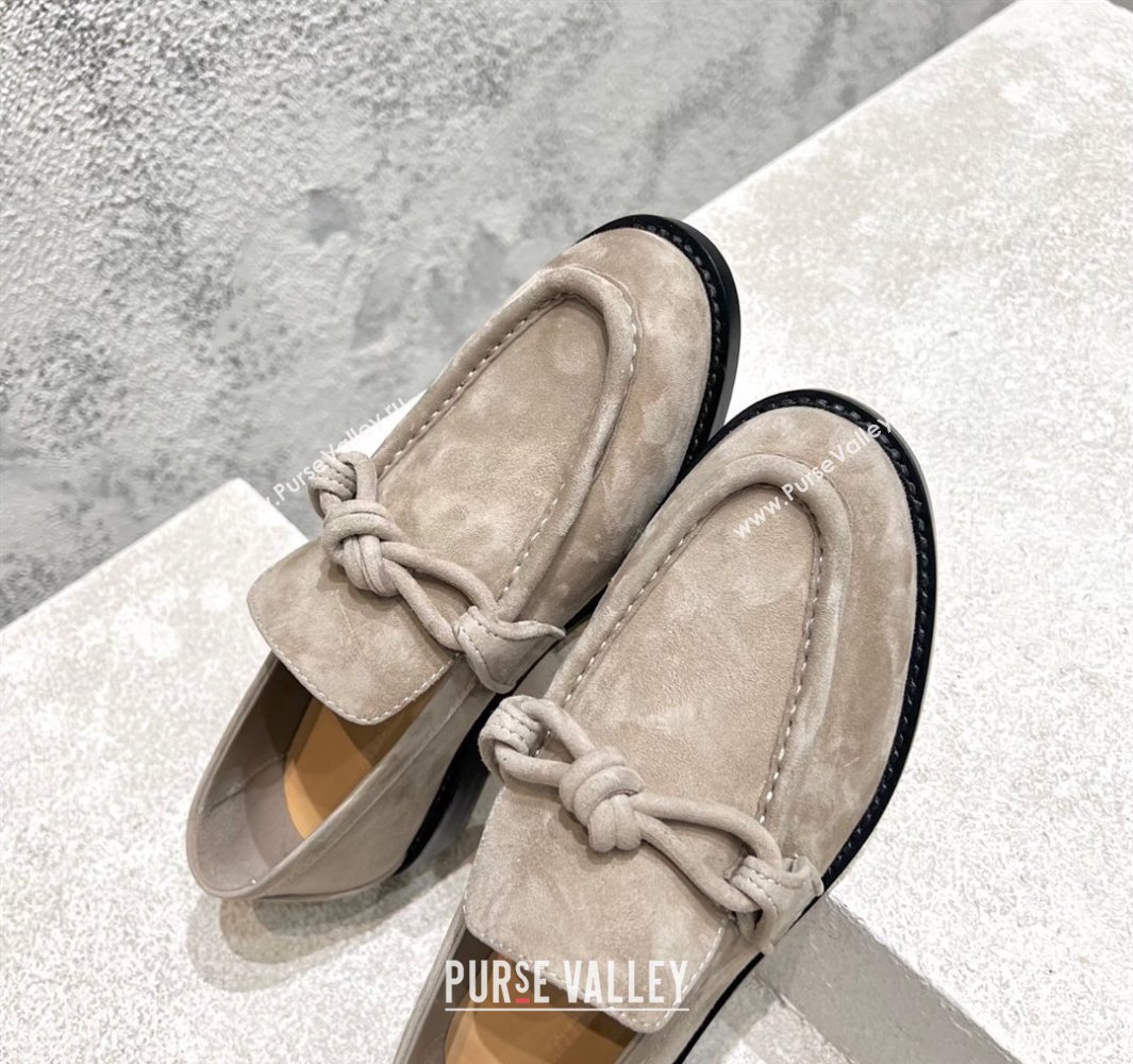 Bottega Veneta Astaire Loafers in Suede with One-Tone Knot Grey 2025 (MD-250428104)