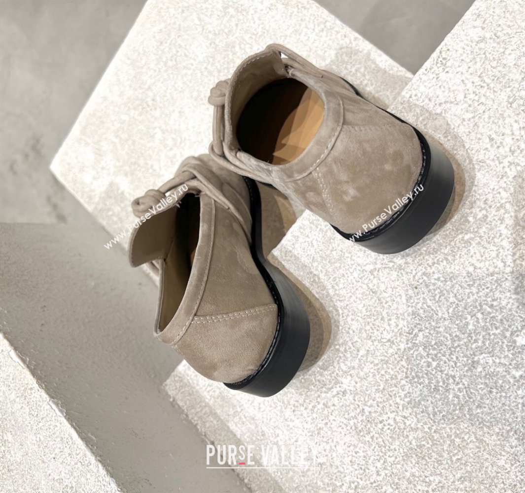 Bottega Veneta Astaire Loafers in Suede with One-Tone Knot Grey 2025 (MD-250428104)