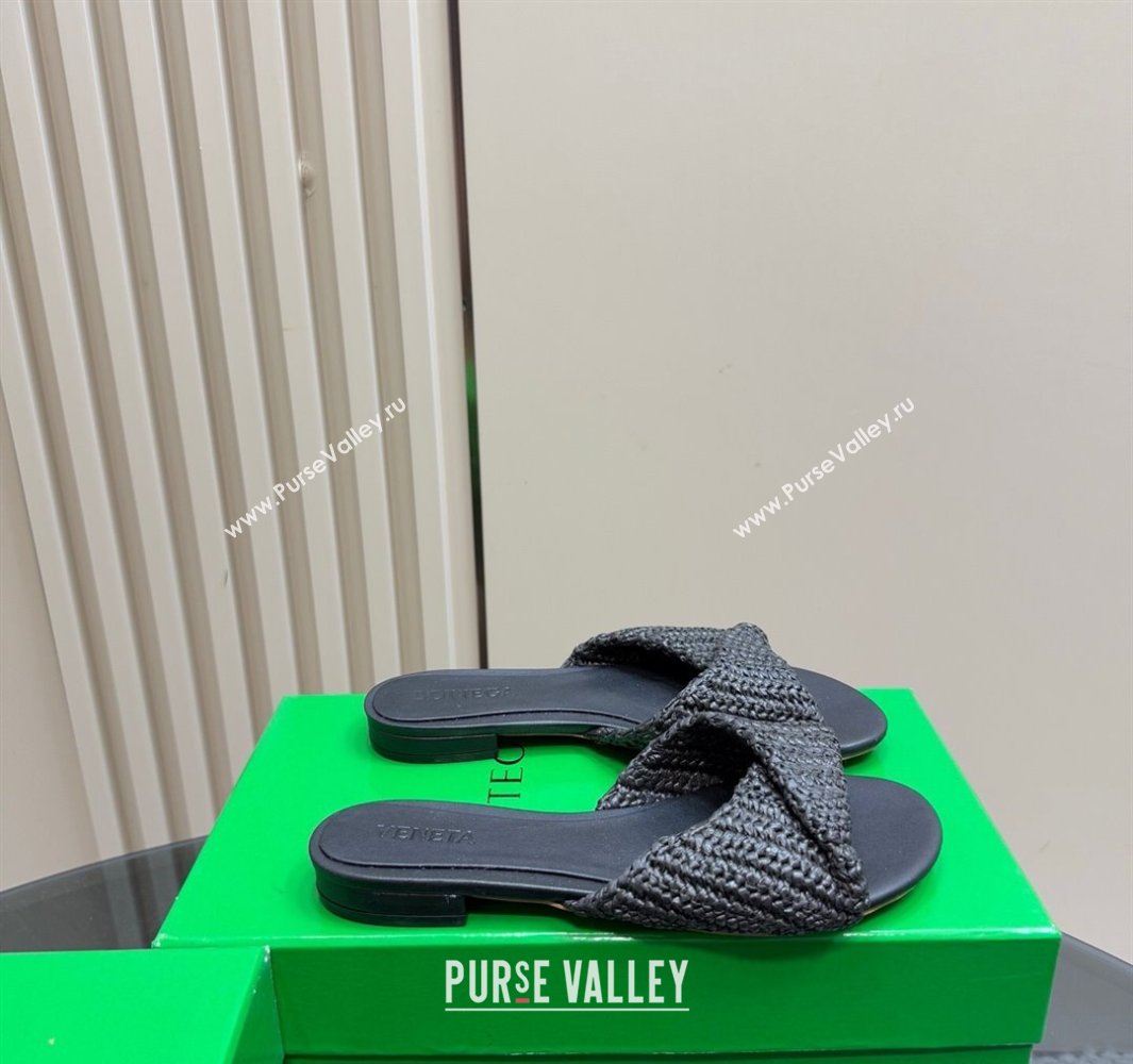 Bottega Veneta Blink Flat Slides Sandal in Crochet Raffia Straw Black 2025 (MD-250428092)
