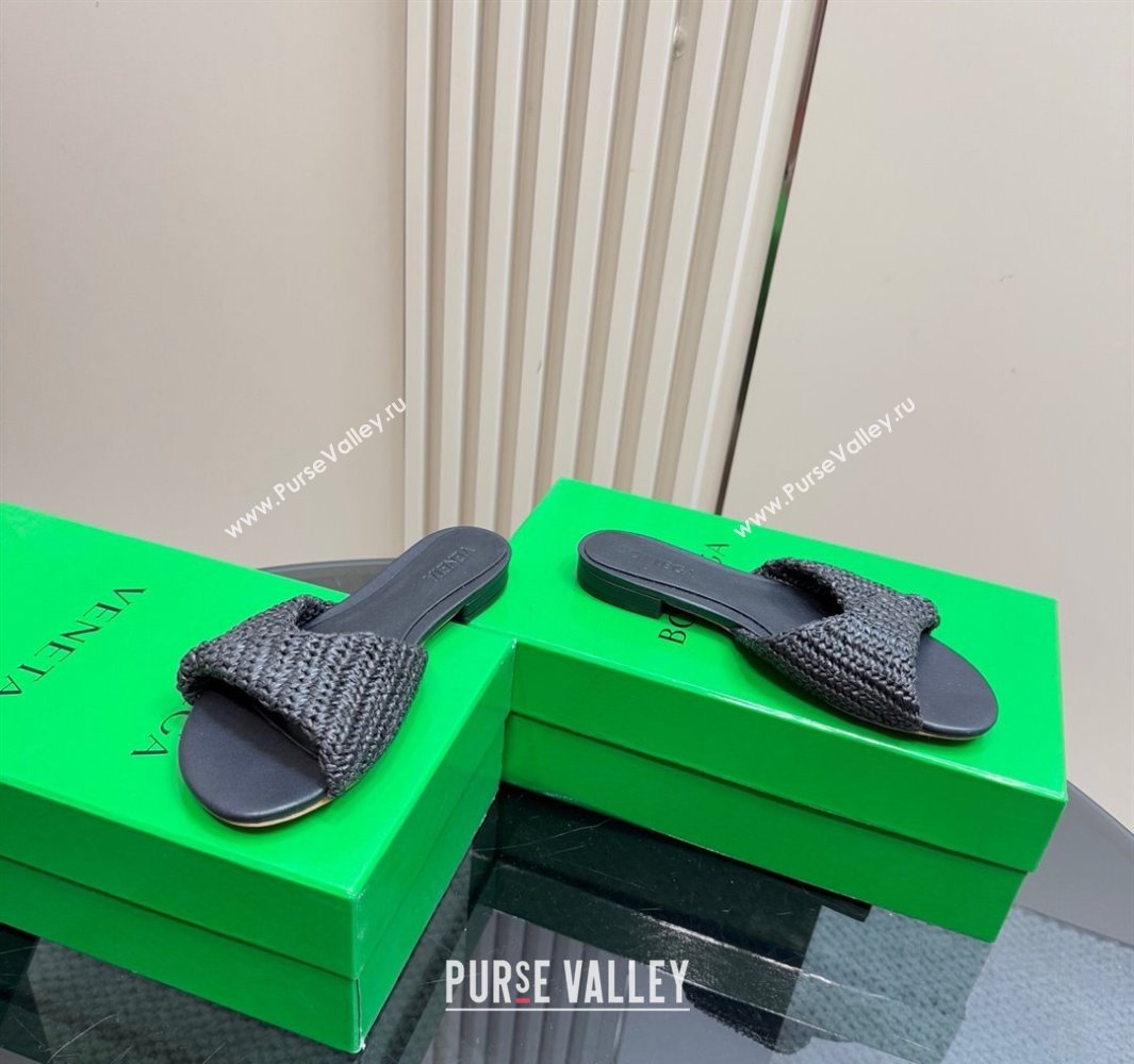 Bottega Veneta Blink Flat Slides Sandal in Crochet Raffia Straw Black 2025 (MD-250428092)