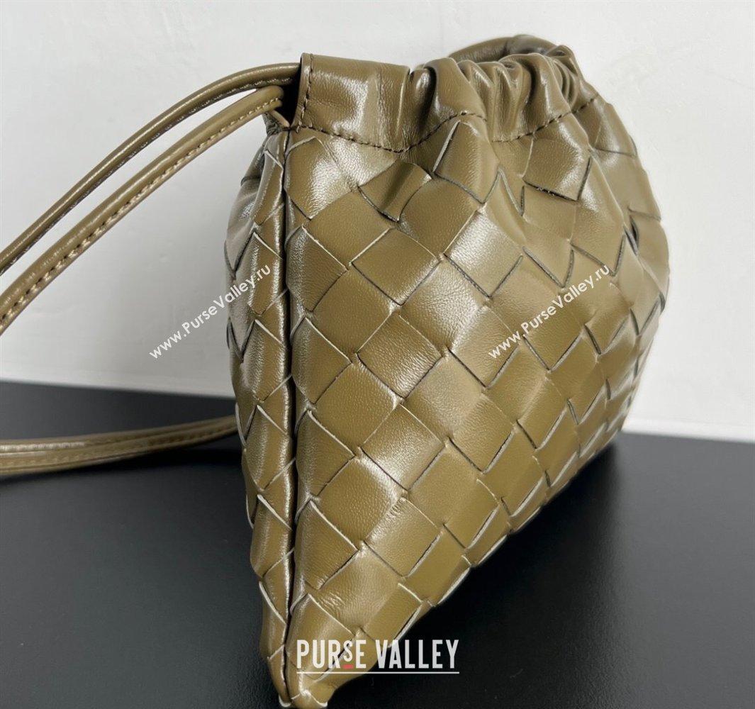Bottega Veneta Small Dustbag in Intrecciato Leather Seaweed Green 2025 816987 (WT-250519002)