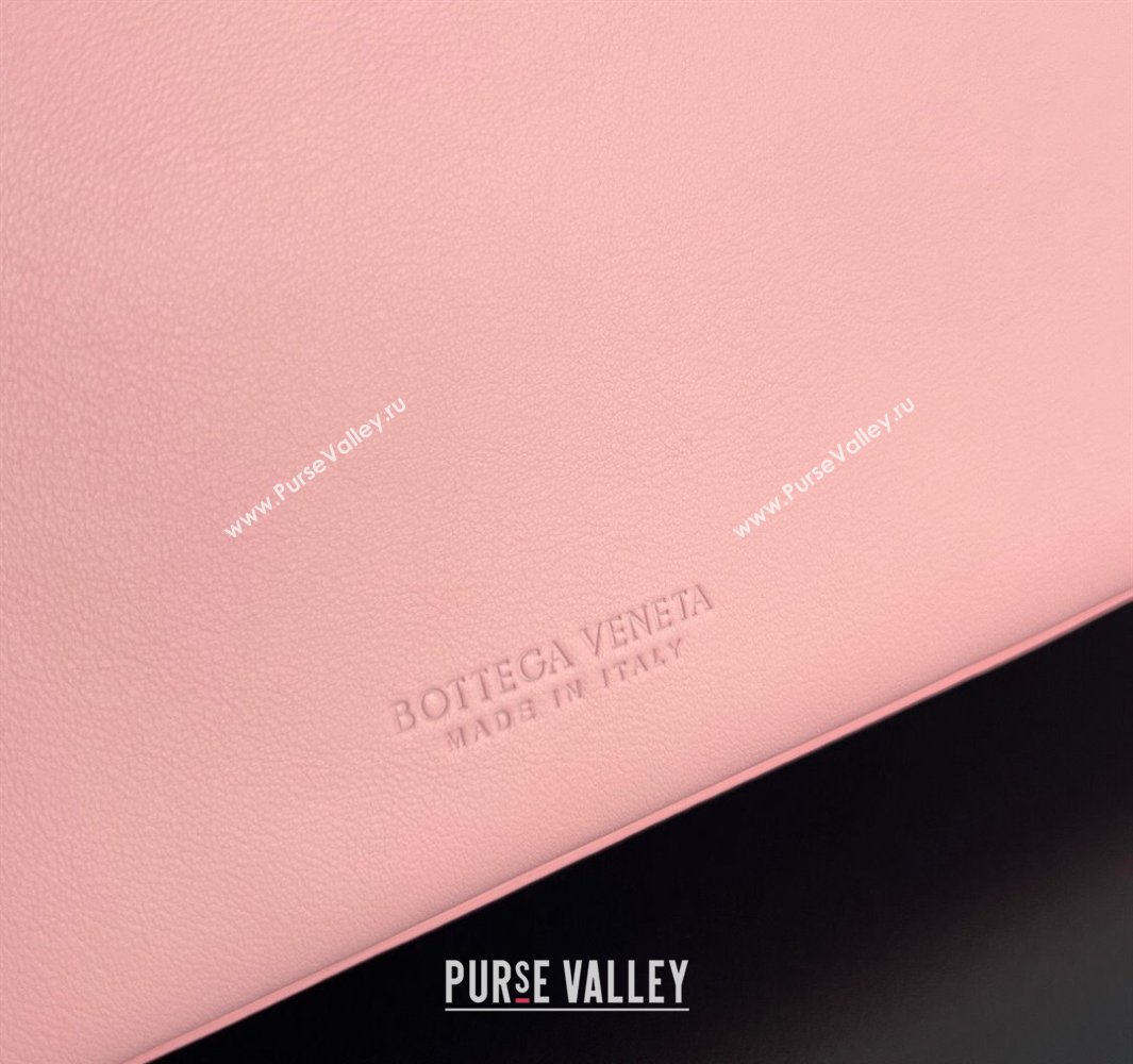 Bottega Veneta Medium Ciao Ciao Top Handle Bag in Calf Leather Rose Pink 2025 817231 (WT-250519021)