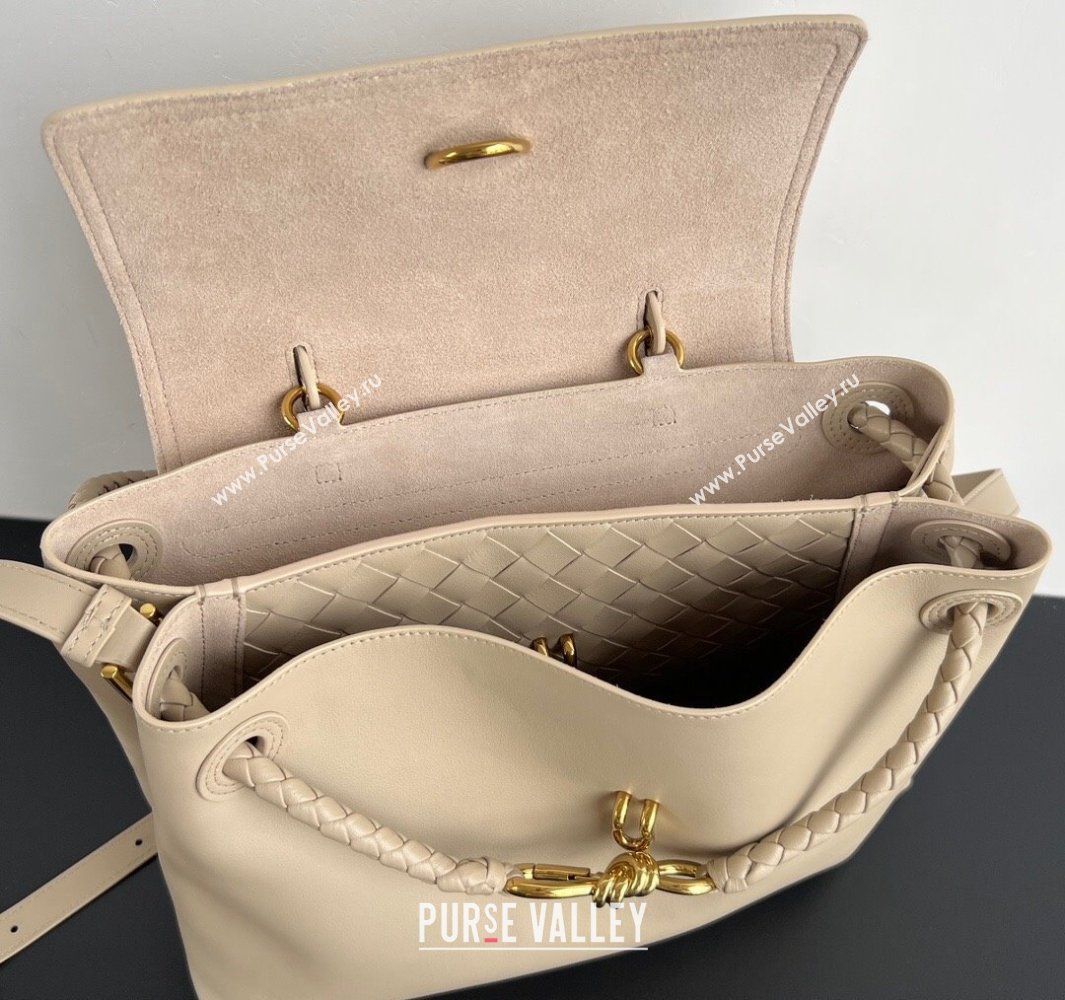 Bottega Veneta Medium Ciao Ciao Top Handle Bag in Calf Leather Ecru Beige 2025 817231 (WT-250519023)