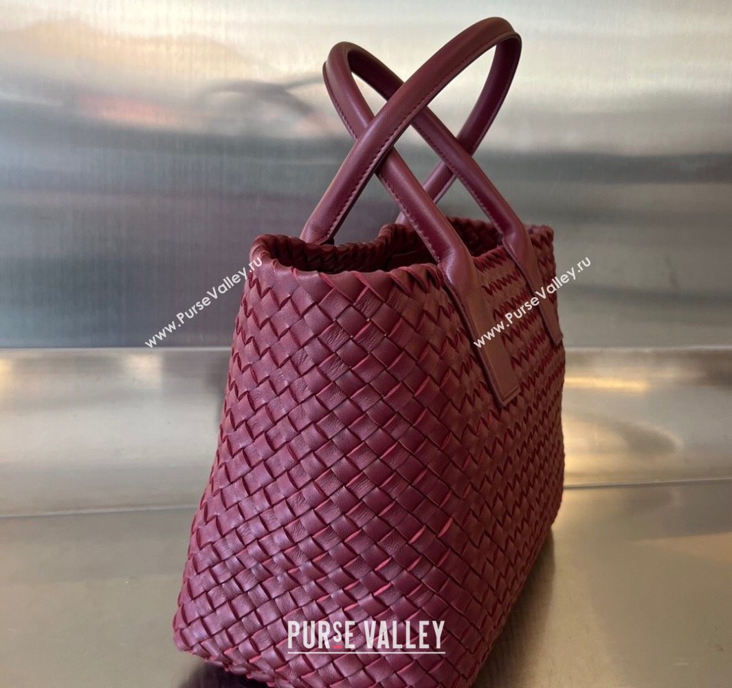 Bottega Veneta Medium Cabat Tote Bag in Intrecciato Leather Burgundy 2025 608810 (WT-250519100)