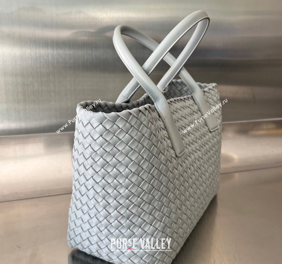 Bottega Veneta Medium Cabat Tote Bag in Intrecciato Leather Agate Grey 2025 608810 (WT-250519101)