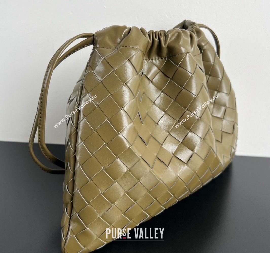 Bottega Veneta Medium Dustbag in Intrecciato Leather 796728 Seaweed Green 2025 (WT-250519004)
