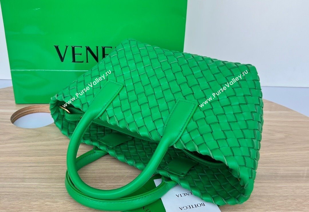 Bottega Veneta Mini Cabat Tote Bag in Intreccio Leather Parrot Green 2025 709464 (WT-250519114)