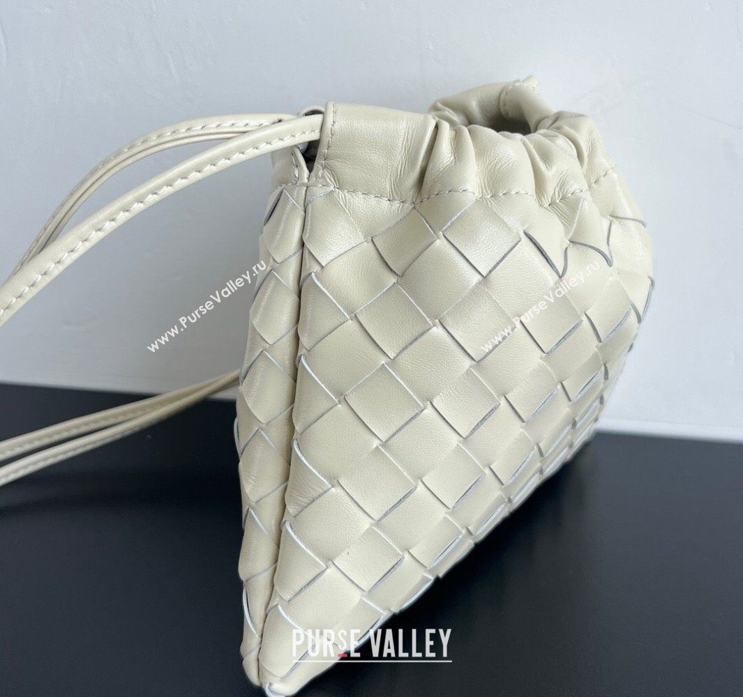 Bottega Veneta Small Dustbag in Intrecciato Leather Sea Salt 2025 816987 (WT-250519001)