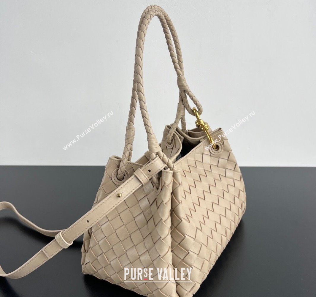 Bottega Veneta Parachute Medium Shoulder Bag in Intrecciato Leather Ecru Beige 2025 835921 (WT-250519032)