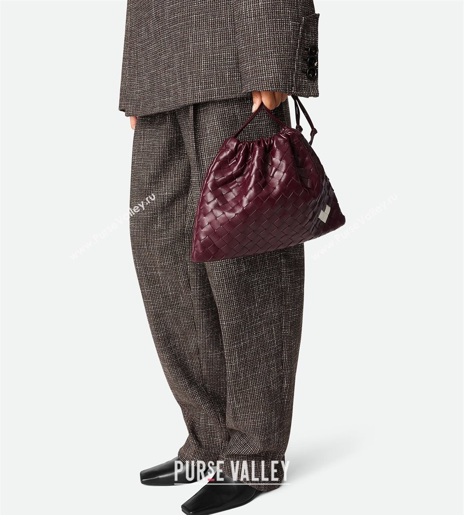 Bottega Veneta LOVE Medium Dustbag in Intrecciato Leather 796728 Barolo Red 2025 ( WT-250519006)