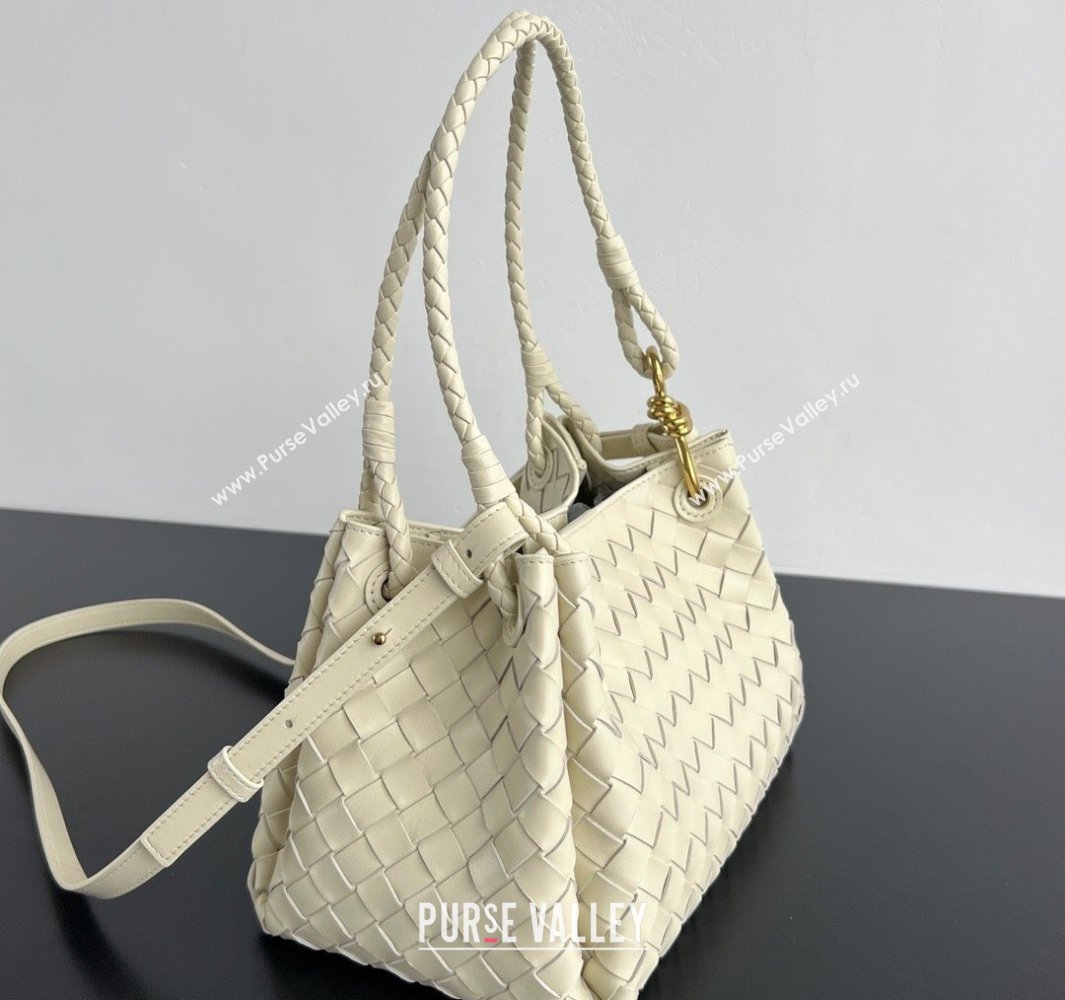 Bottega Veneta Parachute Medium Shoulder Bag in Intrecciato Leather Sea Salt 2025 835921 (WT-250519033)