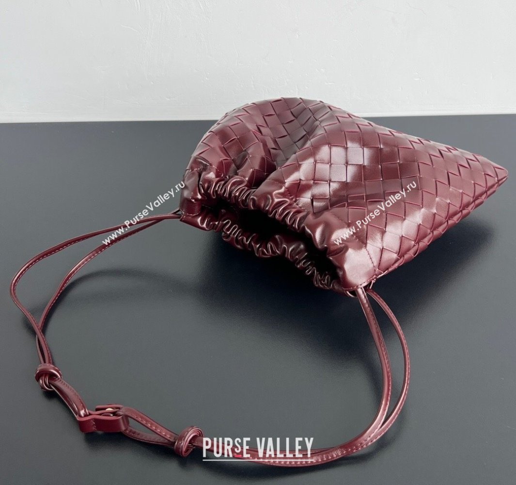 Bottega Veneta LOVE Medium Dustbag in Intrecciato Leather 796728 Barolo Red 2025 ( WT-250519006)