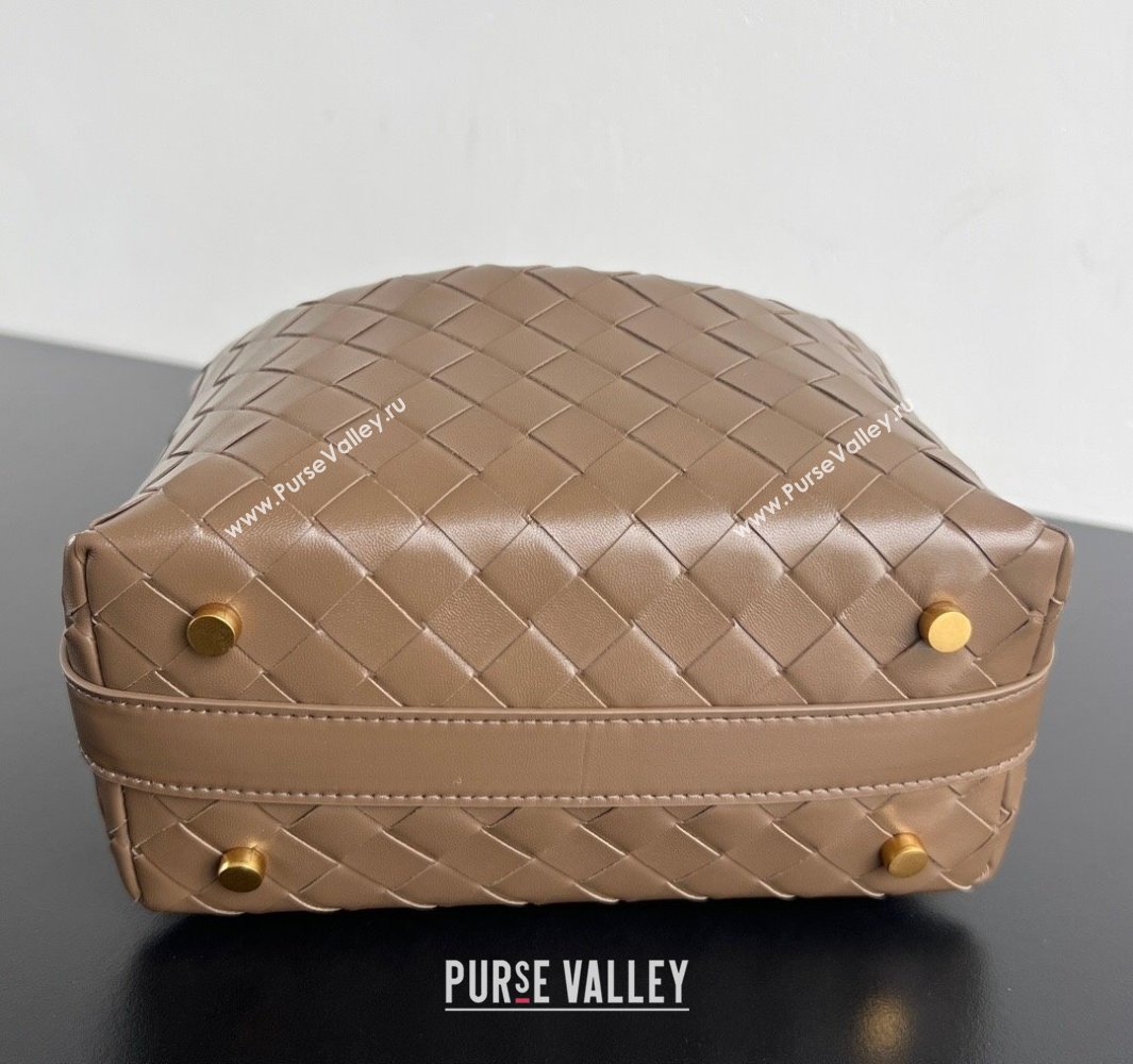 Bottega Veneta Mini Wallace Shoulder Bag in Intrecciato Soft Calfskin Leather 754443 Pinecone Grey 2025 (WT-250519038)