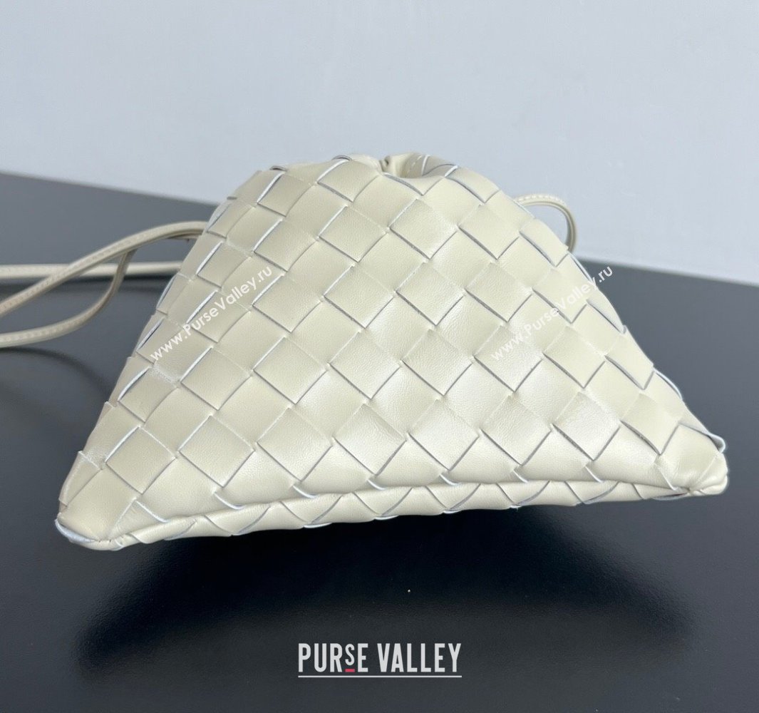 Bottega Veneta Small Dustbag in Intrecciato Leather Sea Salt 2025 816987 (WT-250519001)