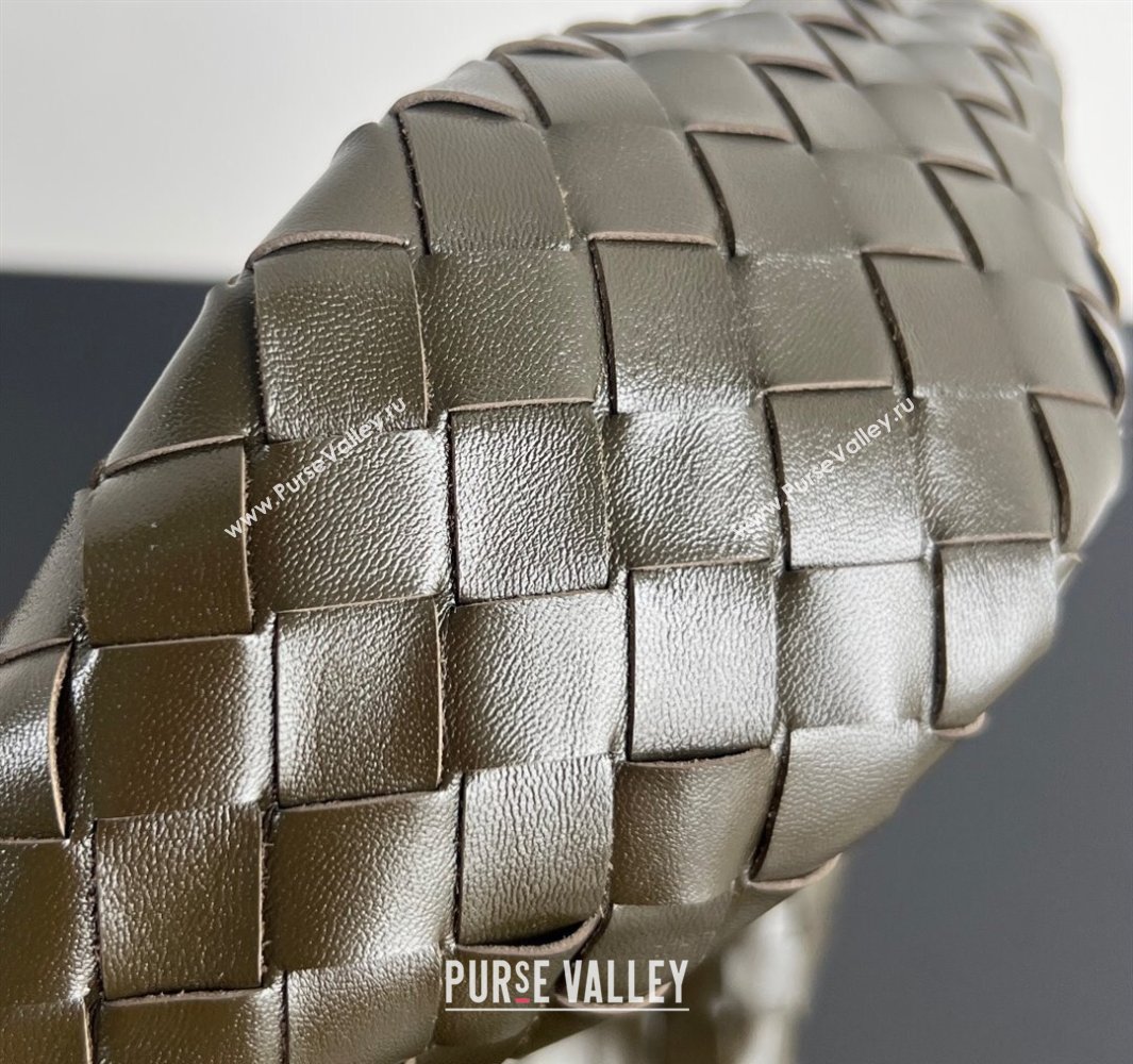 Bottega Veneta Hop Small Hobo Bag in Intrecciato Leather Khaki Green 2025 796262 (WT-250519040)