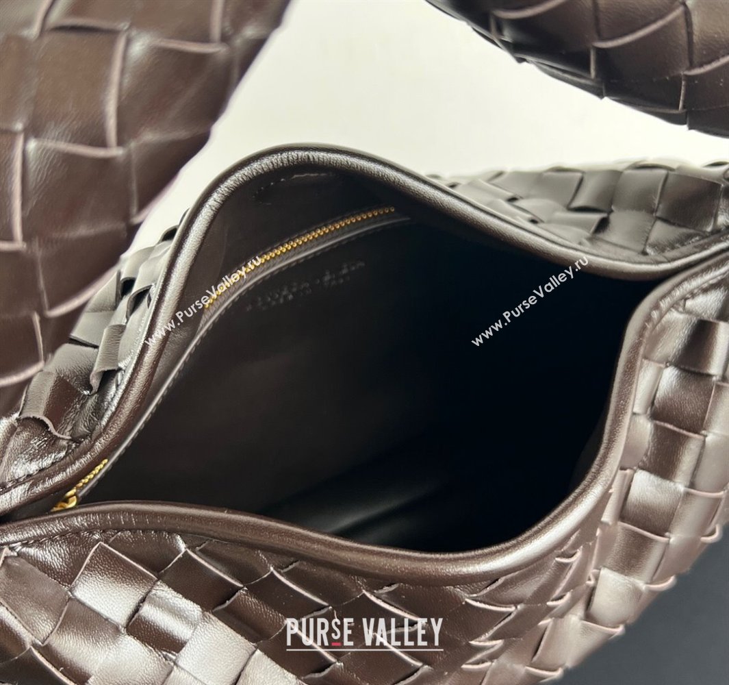 Bottega Veneta Hop Small Hobo Bag in Intrecciato Leather Fondant Brown 2025 796262 (WT-250519042)